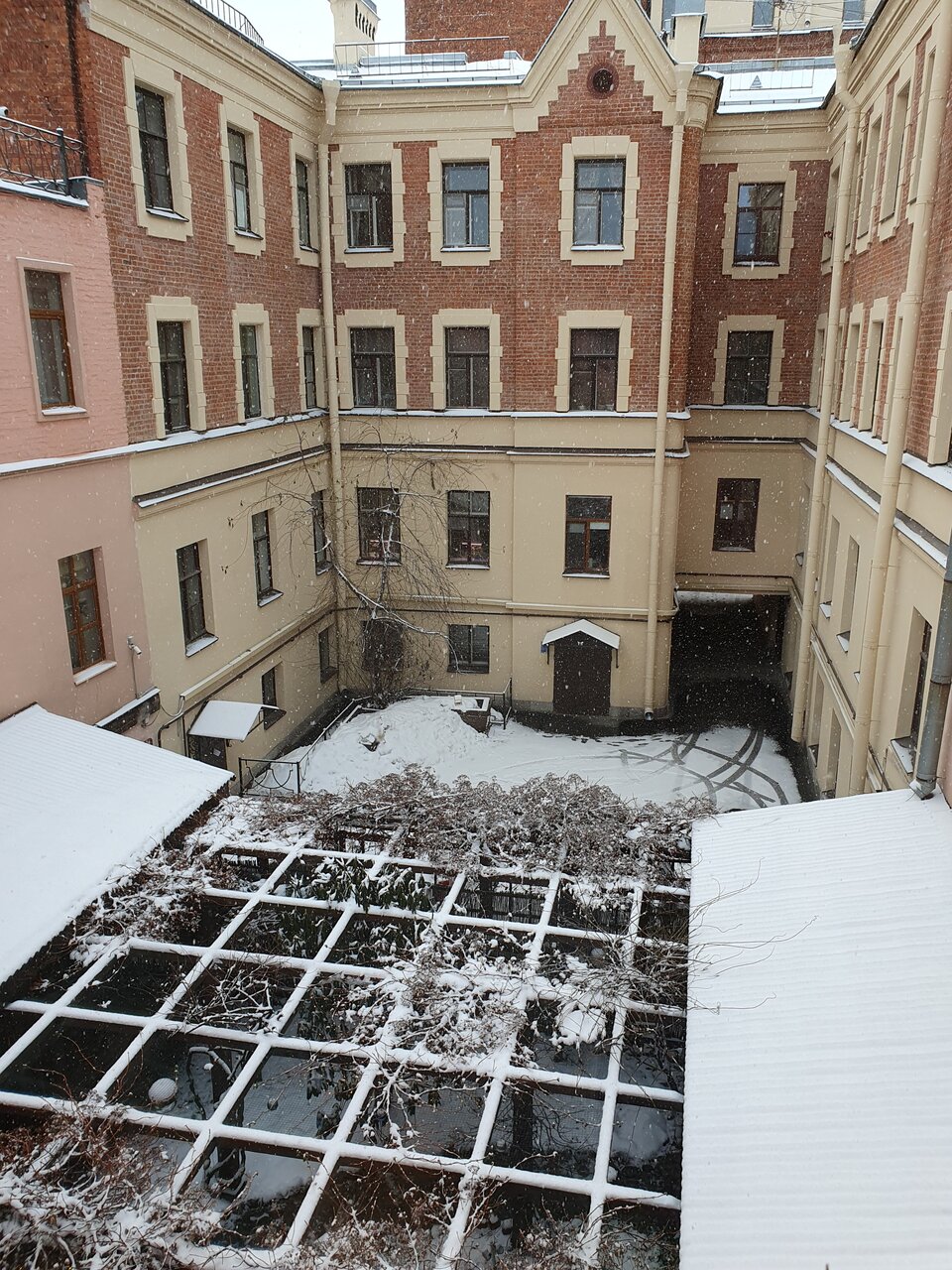 Гостиница Александр Хаус Санкт-Петербург-83