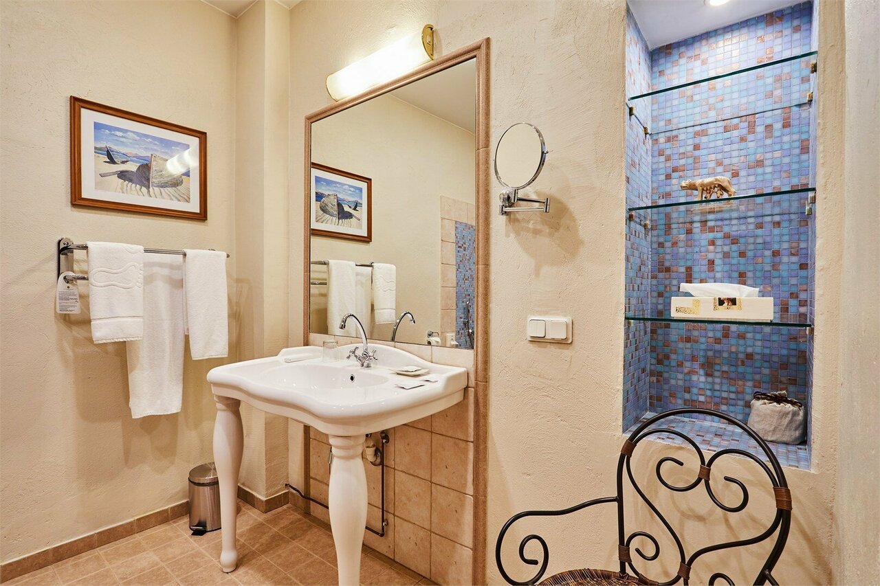 Гостиница Александр Хаус Санкт-Петербург