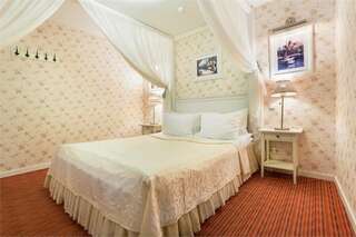 Гостиница Александр Хаус Санкт-Петербург Стандартный двухместный номер с 1 кроватью-5